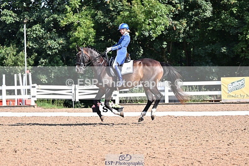 250816-095055-02369 - 012-Natasha.Collings-CostelloDovevale.Tender.Dove