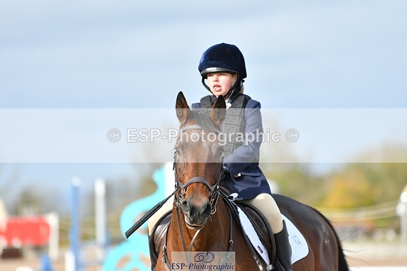 251026-120842-02774 - Cls 23+24 80cm Club and Schools