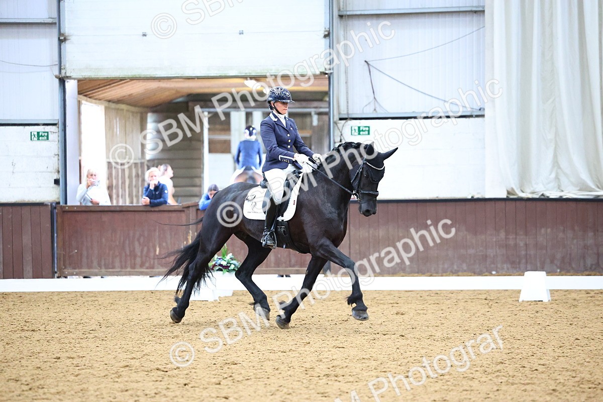 SBM_006590 - Class 5 - novice 6 - 12.04-13.07