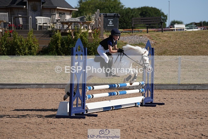 250712-093101-01130 - Cls 1 Pony Intro 70cm