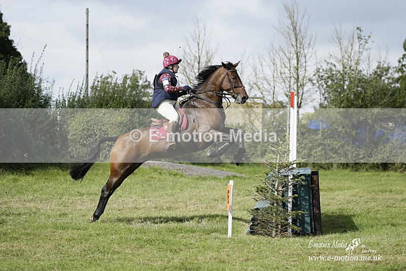  WWHT 031021 3116 - Intermediate (0.90m)  03/10/21