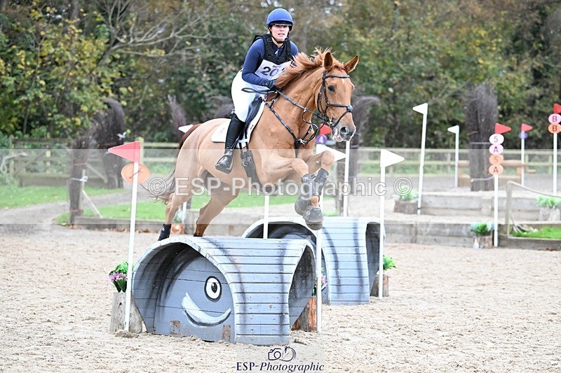 241116-143814-02090 - Cls 3 90-95cm