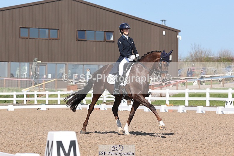 250405-150604-11548 - 131-Francesca.Cawley-Dame.Blanche