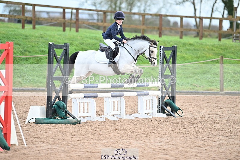 231203A-111742-00782 - Cls 16+17 Club and Schools 80cm