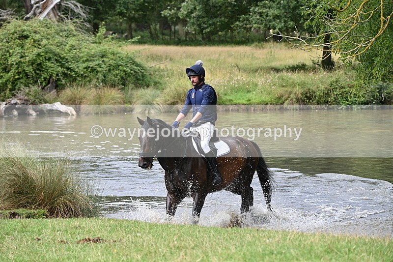 WJ7_2111 - Time at Water 11:14 to 11:36