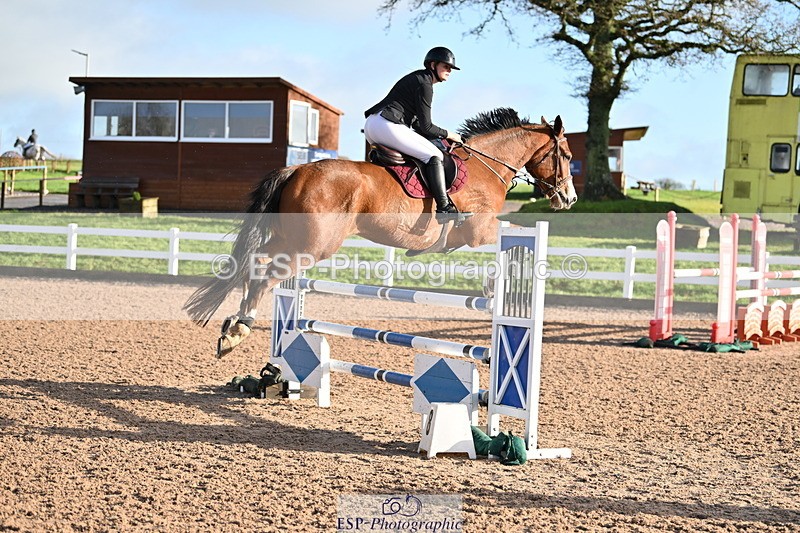 231209A-111624-01603 - Cls 11 Snr 1.05m Open