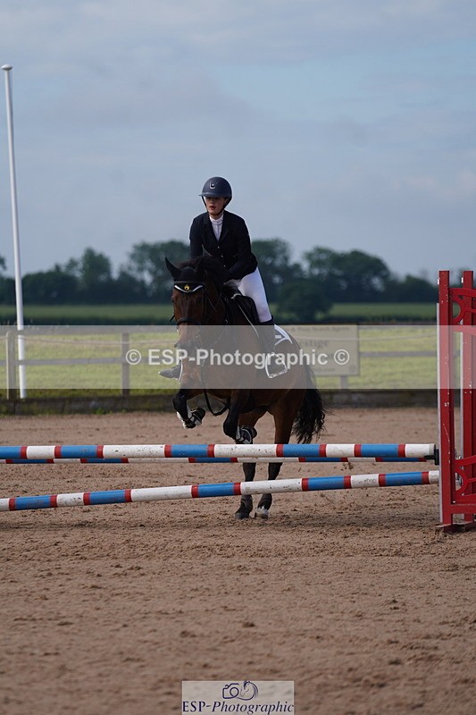 240713A-091000-00013 - Cls 2 70cm Open