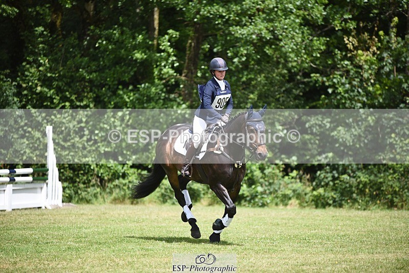 240630-113713-00430 - 905-Grace_Barker-Saddleshack_Sabi