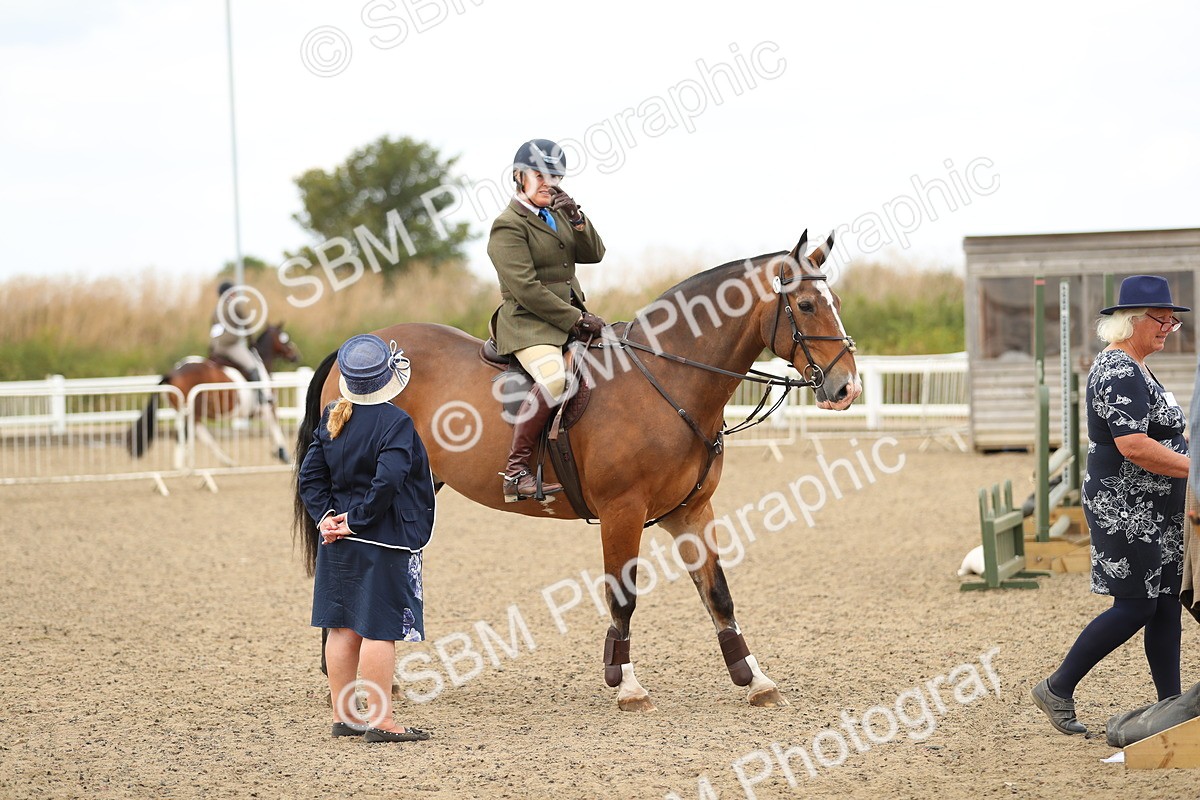 SBM_05541 - Class 48a Style & Performance 70cm (15-19)