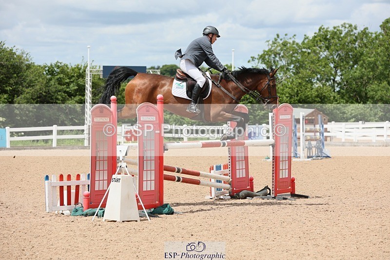 250528-131511-00933 - Cls 4 Newcomers and 1.10m Open