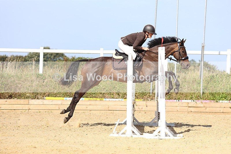 3E7A1051 - Class 7: 70cm Senior