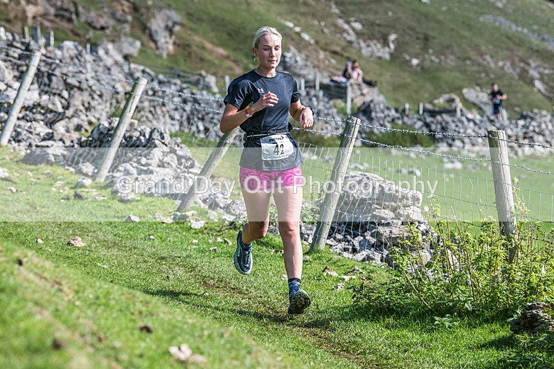 Ilam-816 - Ilam Three Peaks Fell Race (Limestone Series) Sunday 28th September 2025