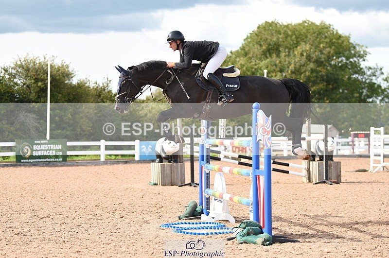 230830A-155708-01241 - Cls 6 National 1.30m