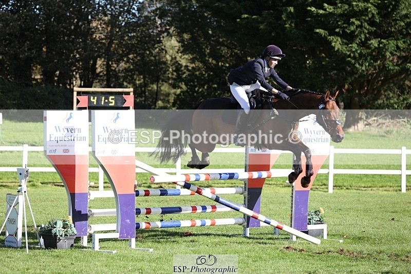 231022-111212-25023 - 617-MR.MISCHIEVOUS-Megan.Brown-TrotUp+SJ