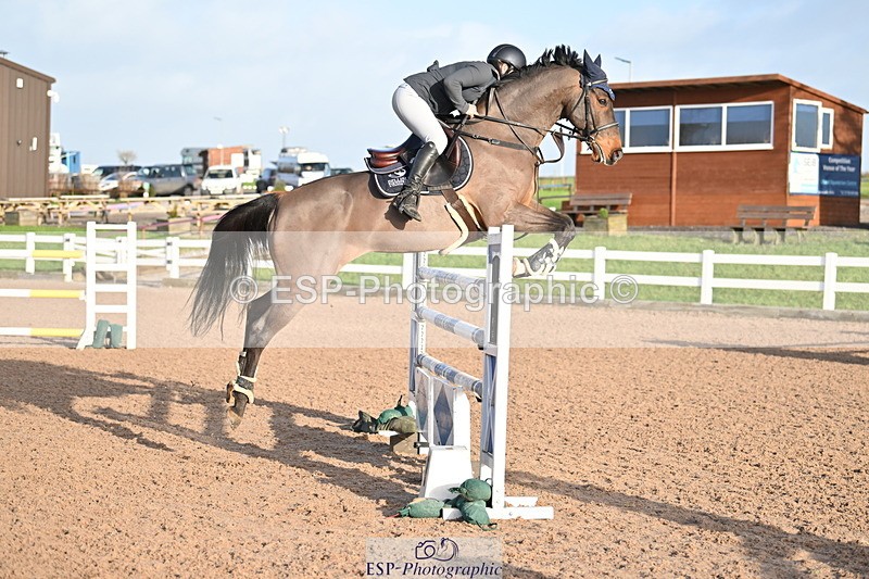 231209A-134934-01949 - Cls 15 National 1.30m & 1.40m