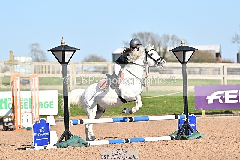 250401-162746-00097 - 60cm classes