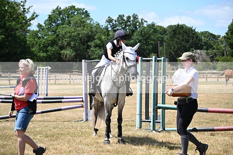 WJ6_5999 - Class 13 Novice 60cm