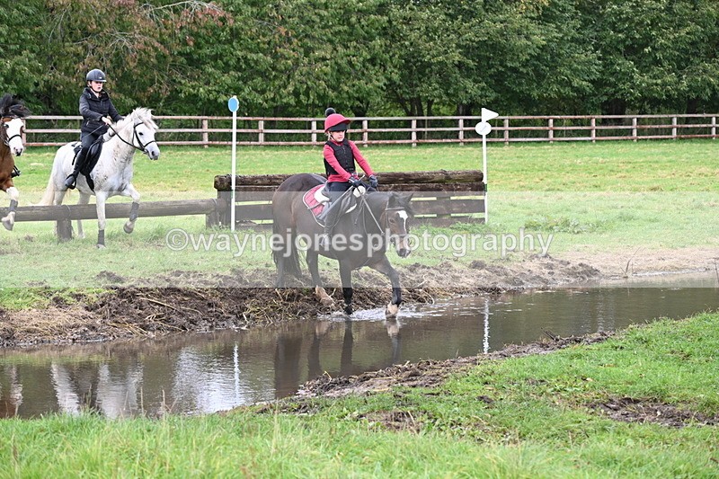 WJ6_6141 - Time at Photographer 12:41 to 13:05