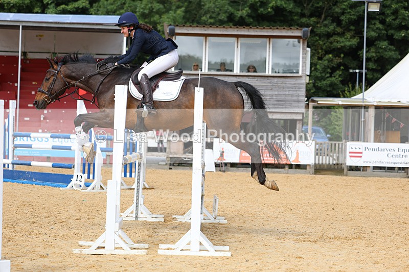 3E7A1587 - Class 13: Senior Newcomers/1.10m open