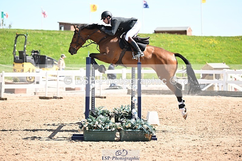 250510-145004-11831 - Cls 23 1.05m Amateur Quali