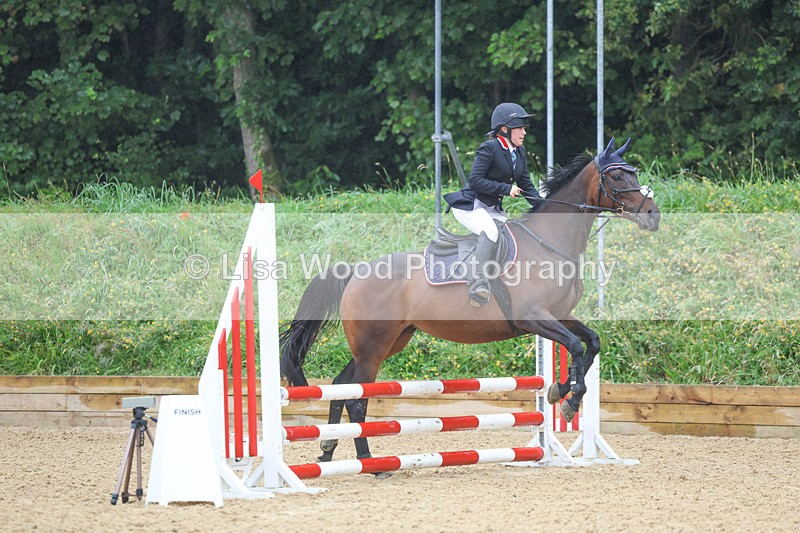 3E7A8789 - Class 2: 70cm Juniors