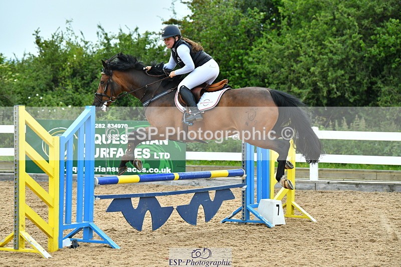 230609A-180602-02059 - Jolly Jumps Ride and Run