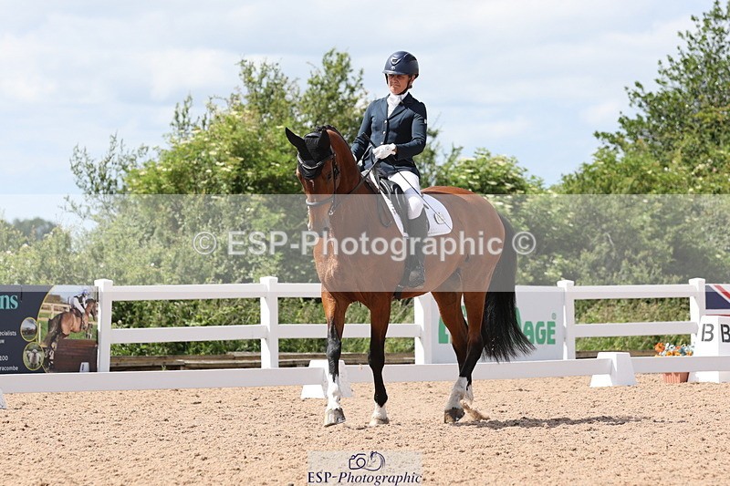 240622A-152125-14226 - Cls 33 BD Medium 73