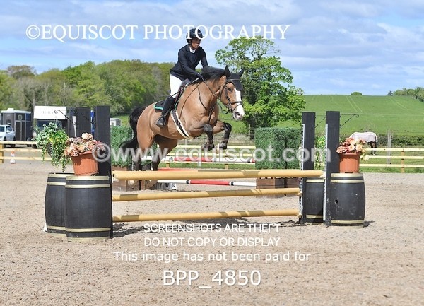 BPP_4850 - CLASS 14  SAT Senior British Novice/ 90cm Open