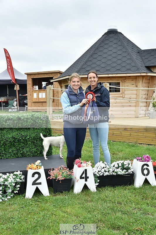 240831A-141844-03806 - 90 Presentations