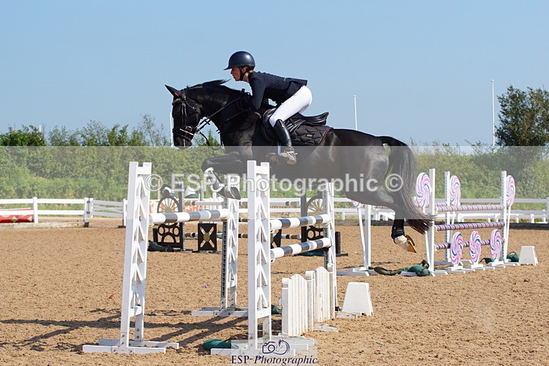 230513A-161106-01883 - Cls 9 148cm Restricted