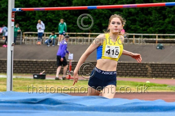 Sen25SAT-913507 - Field Female Set Two