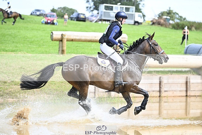 240803-150144-08385 - 231-Abi_Stuart-DUKES_VISION