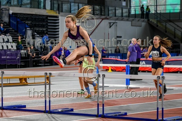 CEInv26-911368 - Track Female