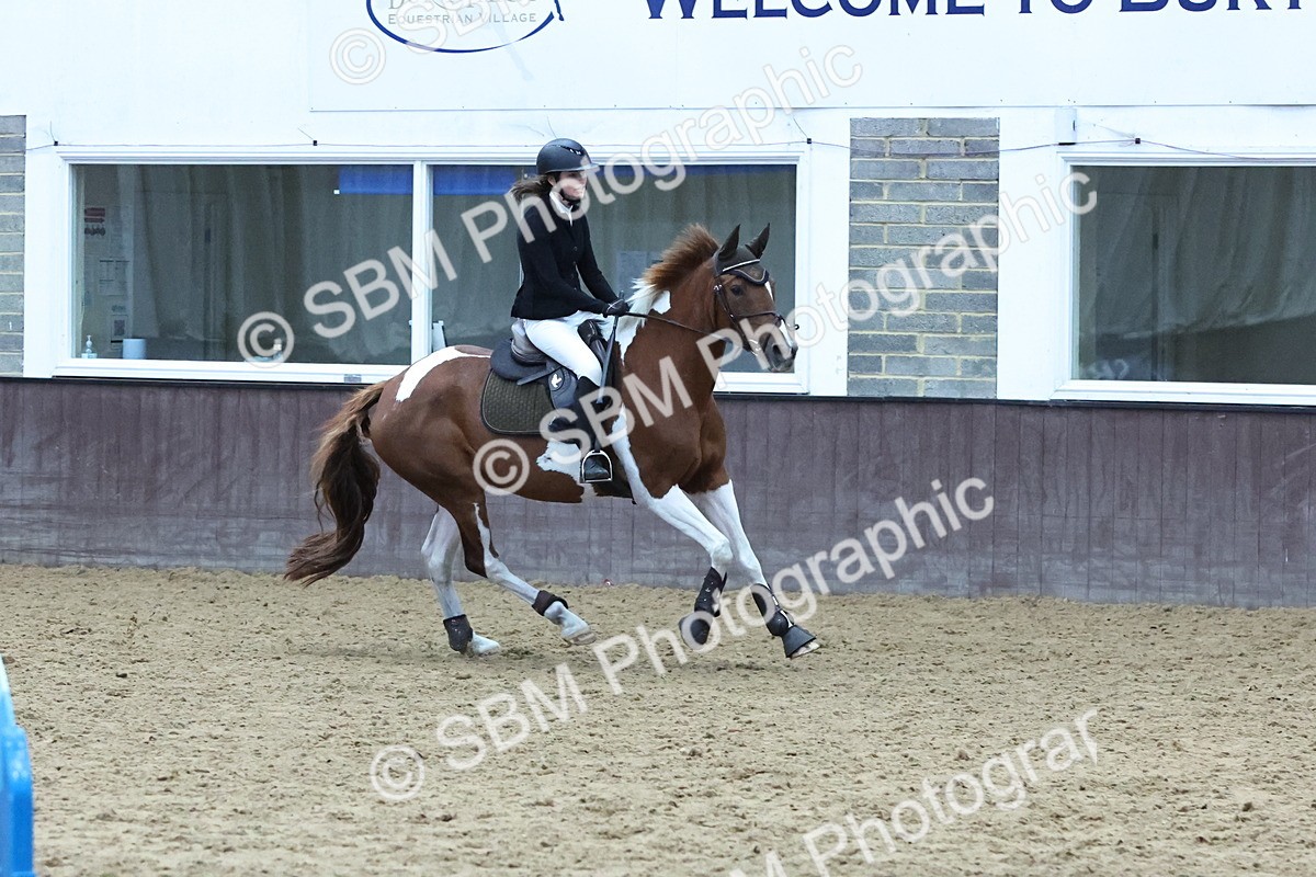 SBM_007153 - Class 9 - 80cm Open