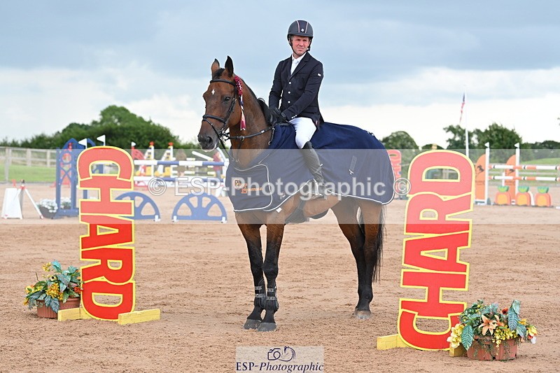 230721A-114023-05710 - Cls 6, 2 Star Medium 1.35m