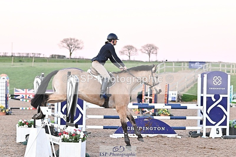 250401-194257-01106 - 100cm Cl;asses