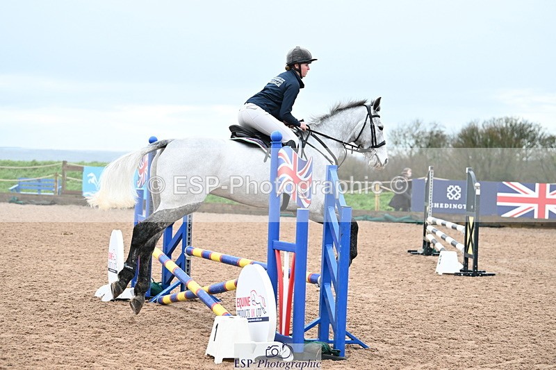 231203A-101412-00392 - Cls 14+15 Club and Schools 70cm