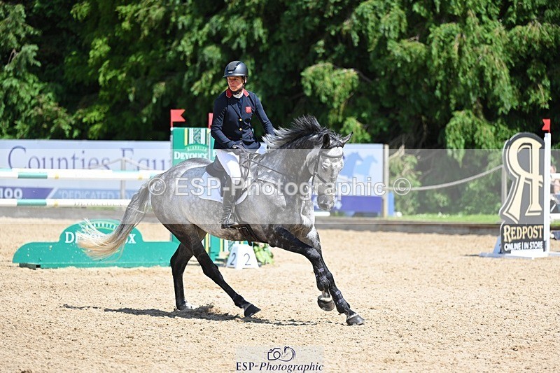 240525-132715-15371 - 529-SBH_BIG_WALL-Izzy_Taylor