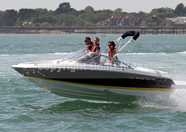 100522 REGAL IMG_1307 - Motorboats - Open
