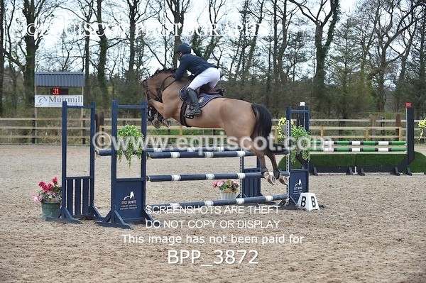 BPP_3872 - CLASS 4 Senior Newcomers/ 1.10m Open