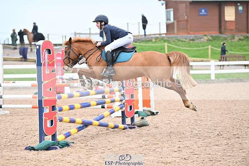 240128A-112341-00516 - Cls 3 Pony Discovery and 90cm Open