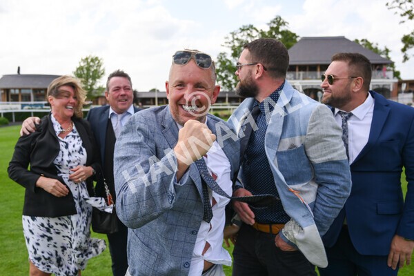 yr10062022r7-43 - Race 7 5.10pm Andy Thornton Hospitality Furniture Stakes