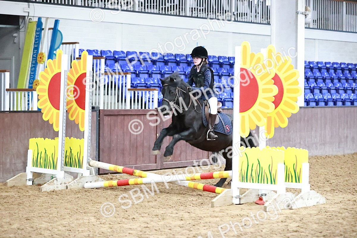 SBM_000254 - Class 1 - Cross Pole Jumping 30cm 40cm