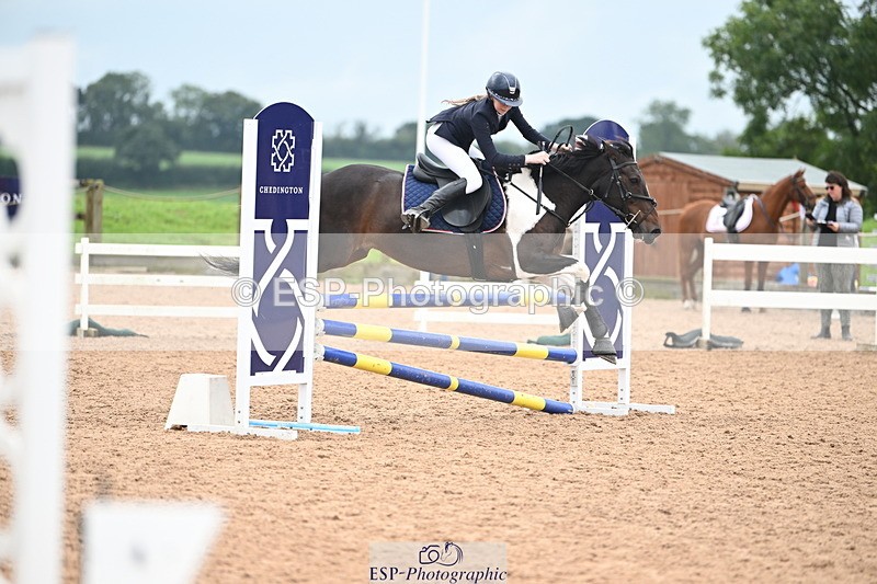 240907A-122634-01619 - Cls 3 Pony Medium Team 80cm & 90cm