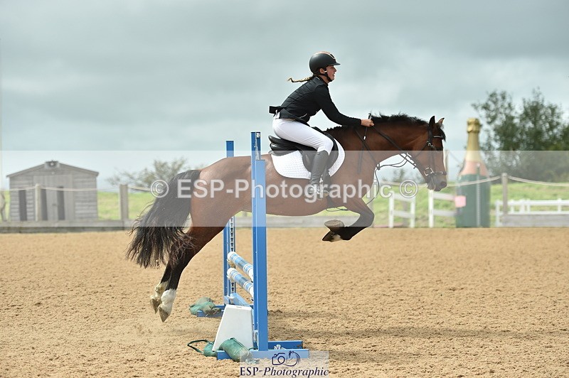 230819A-132420-00635 - Cls 42+43 Club and Schools 70cm