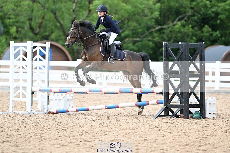 240611A-171544-00489 - 70cm