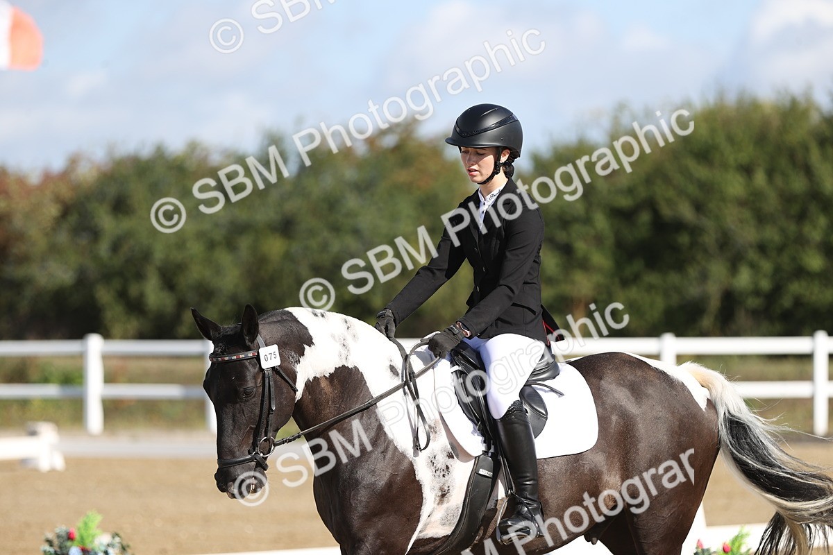 SBM_001152 - Class 2 - Intro 4 Champs - 9.44-10.38