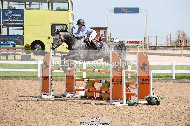 240510A-140821-07463 - Cls 17 1.05m National Am Quali