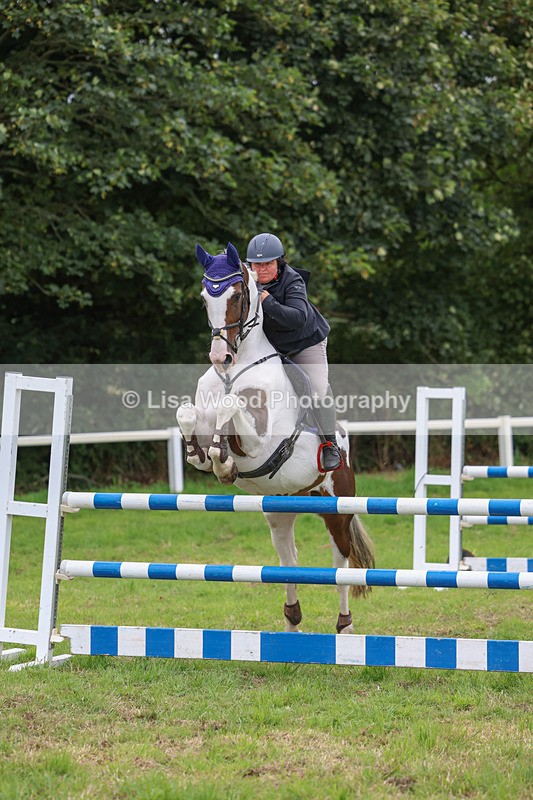 3E7A7999 - Class 7: Senior Newcomers/1.10m open