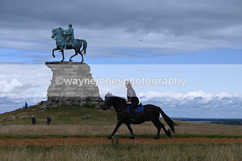 DSC_8716 - Time at Statue 13:52 to 14:33